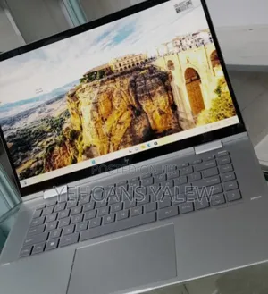 New Laptop HP Envy X360 8GB Intel Core I5 SSD 512GB