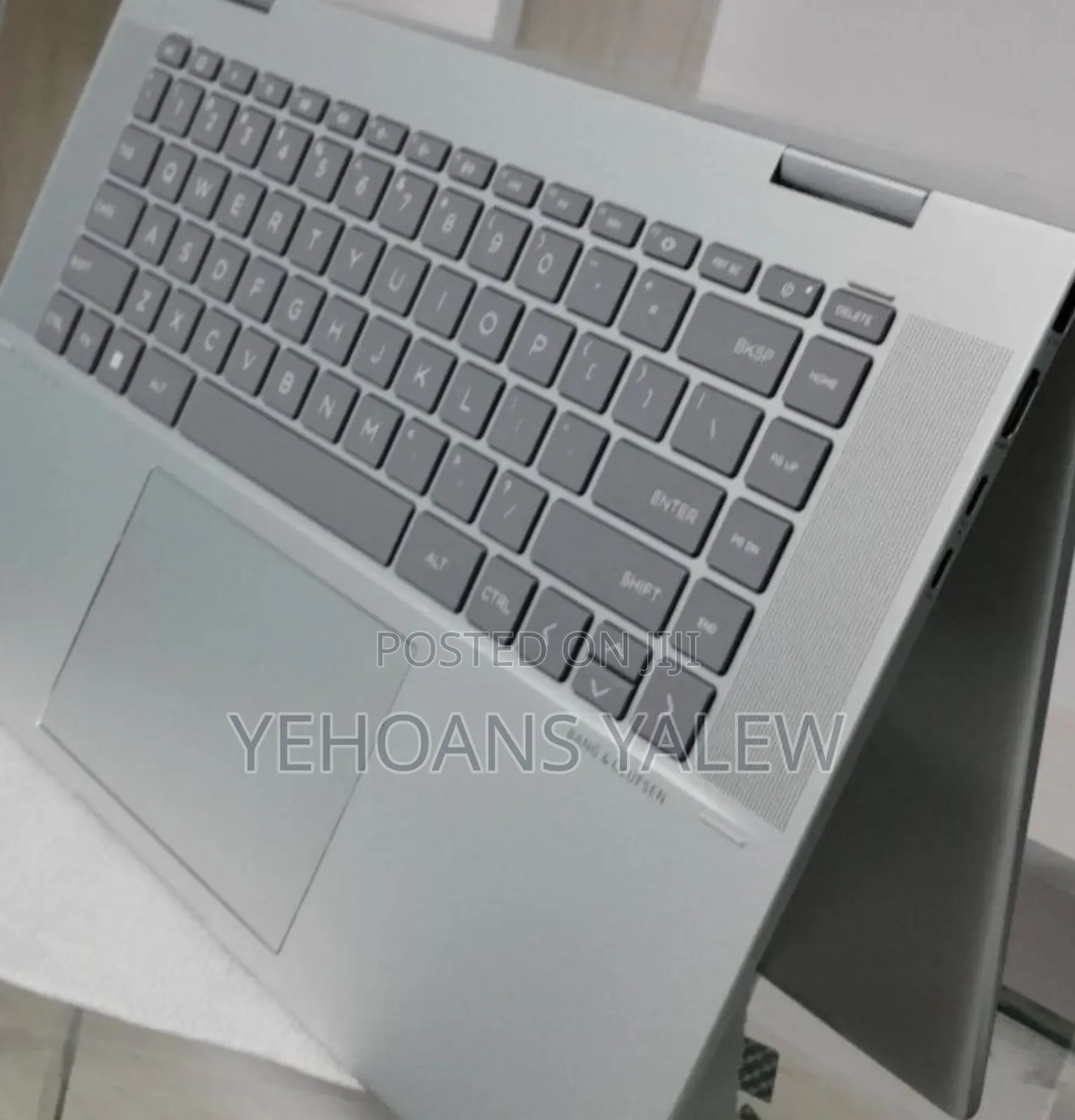 New Laptop HP Envy X360 8GB Intel Core I5 SSD 512GB
