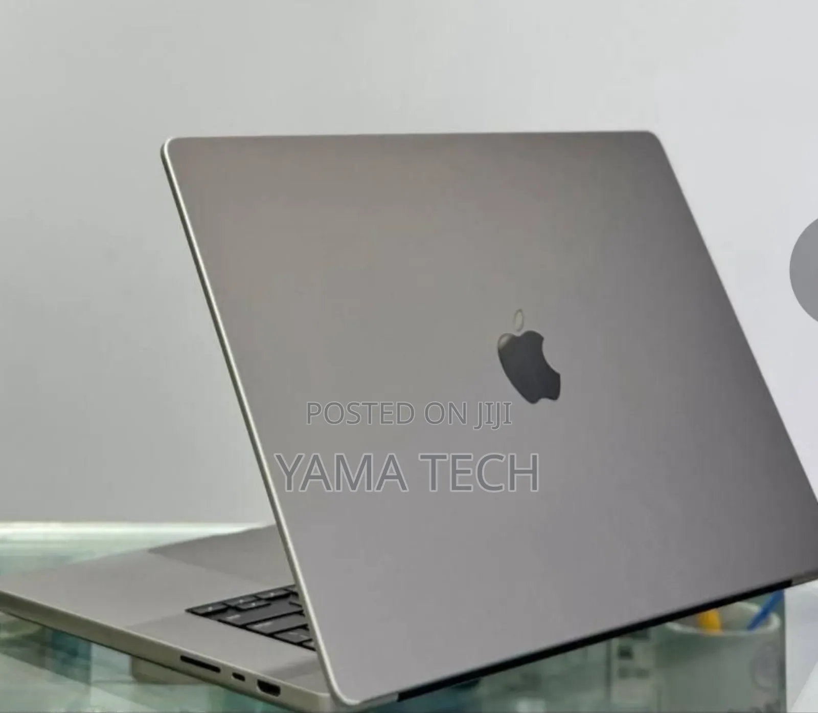 New Laptop Apple MacBook Pro 2021 M1 16GB Apple M1 Pro SSD 1T
