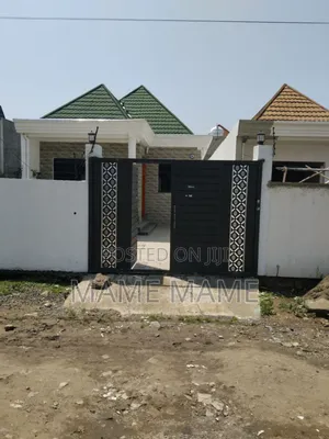 3bdrm Villa in Addis Abeba, Bole for sale