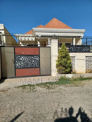 5bdrm Villa in Addis Abeba, Bole for sale
