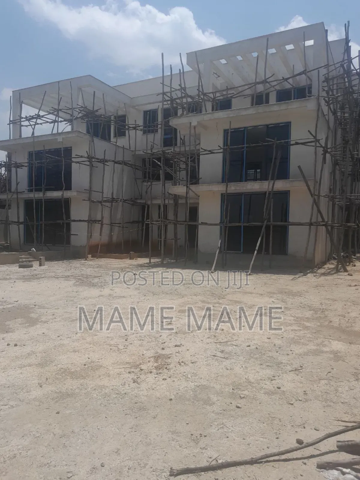 8bdrm House in Addis Abeba, Bole for sale