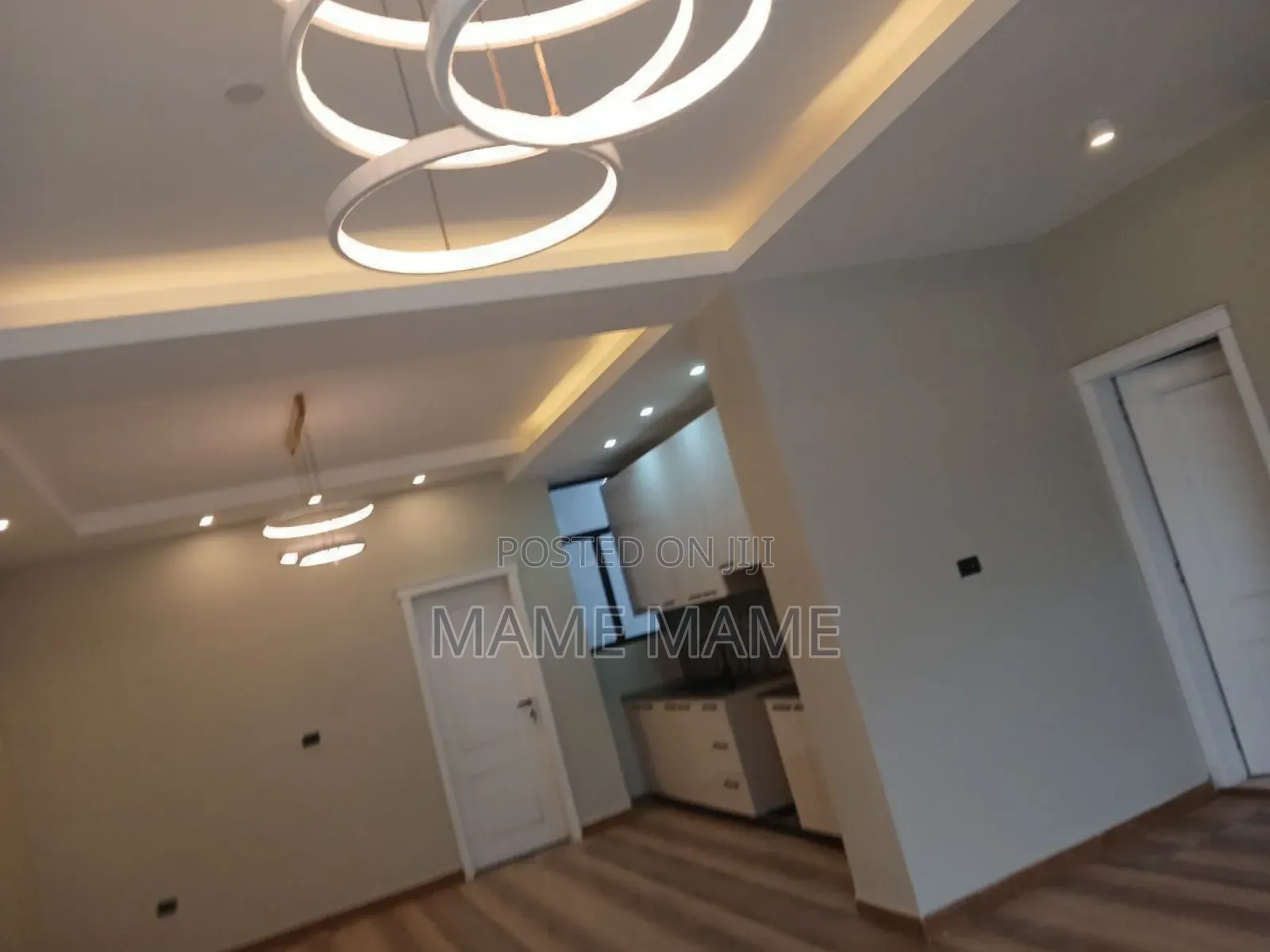 5bdrm Villa in Addis Abeba, Bole for sale