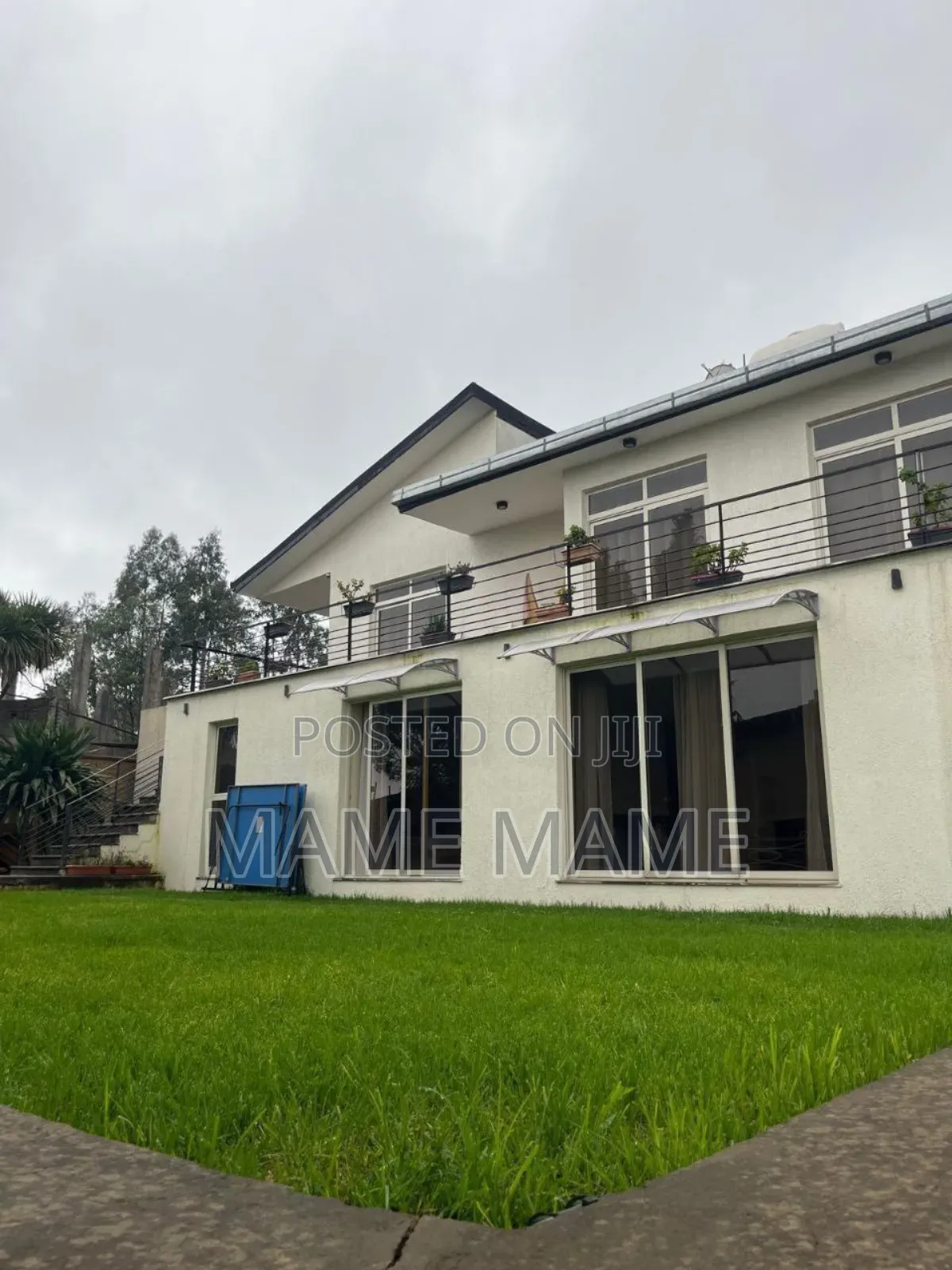 7bdrm House in Addis Abeba, Bole for sale