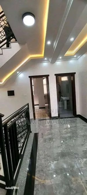 6bdrm House in Addis Abeba, Bole for sale