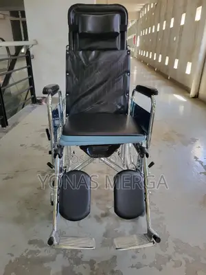 Multifunctional Wheelchair就9wheelchair= Wheelchairغ٥wilcher