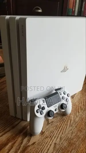 Ps4 Pro ከcan Playstation