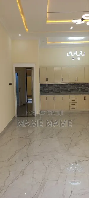 5bdrm Villa in Addis Abeba, Bole for sale