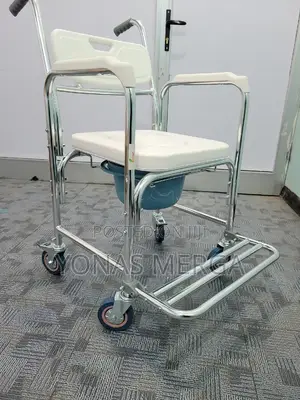 Commode Chair  Material:Aluminum Material  Seat Width:47cm