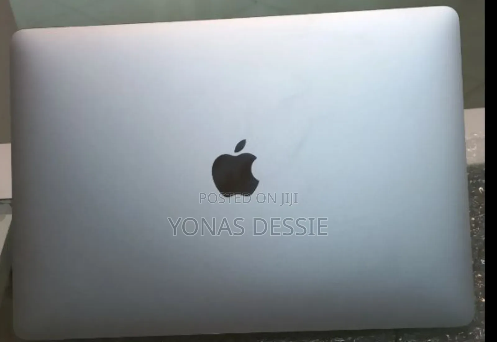 New Laptop Apple MacBook Pro 2021 M1 8GB SSD 256GB