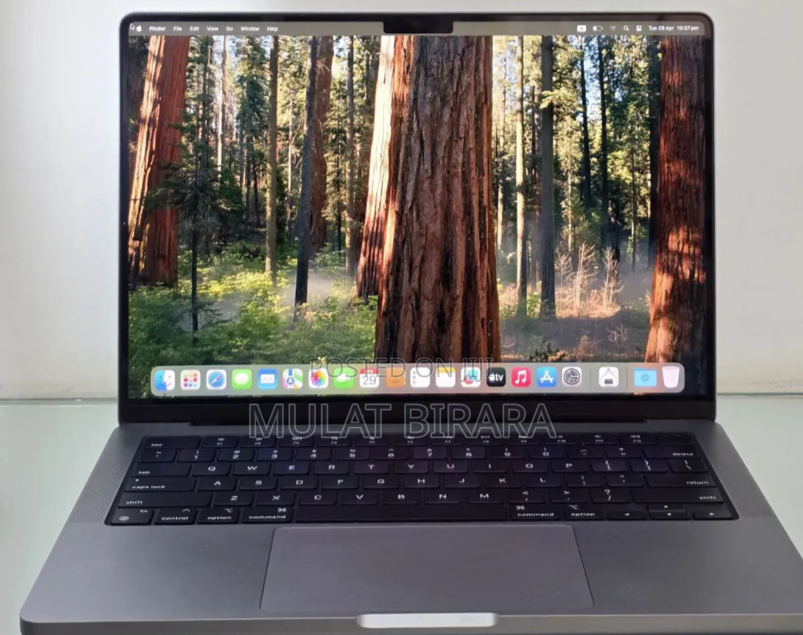New Laptop Apple MacBook Pro 2023 M3 Pro 14-Inch 8GB Apple M3 SSD 512GB
