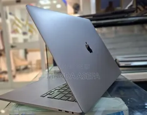 New Laptop Apple MacBook Pro 2019 32GB Intel Core I9 SSD 1T