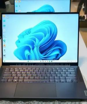New Laptop Lenovo Yoga 7i 32GB Intel Core I7 SSD 1T