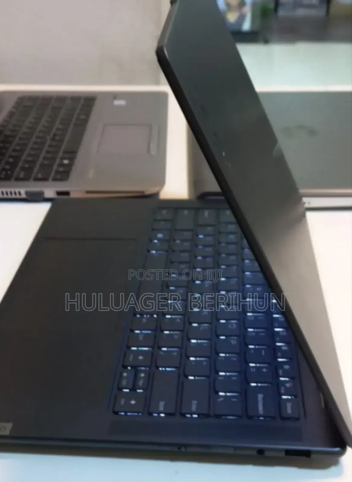 New Laptop Lenovo Yoga 7i 32GB Intel Core I7 SSD 1T