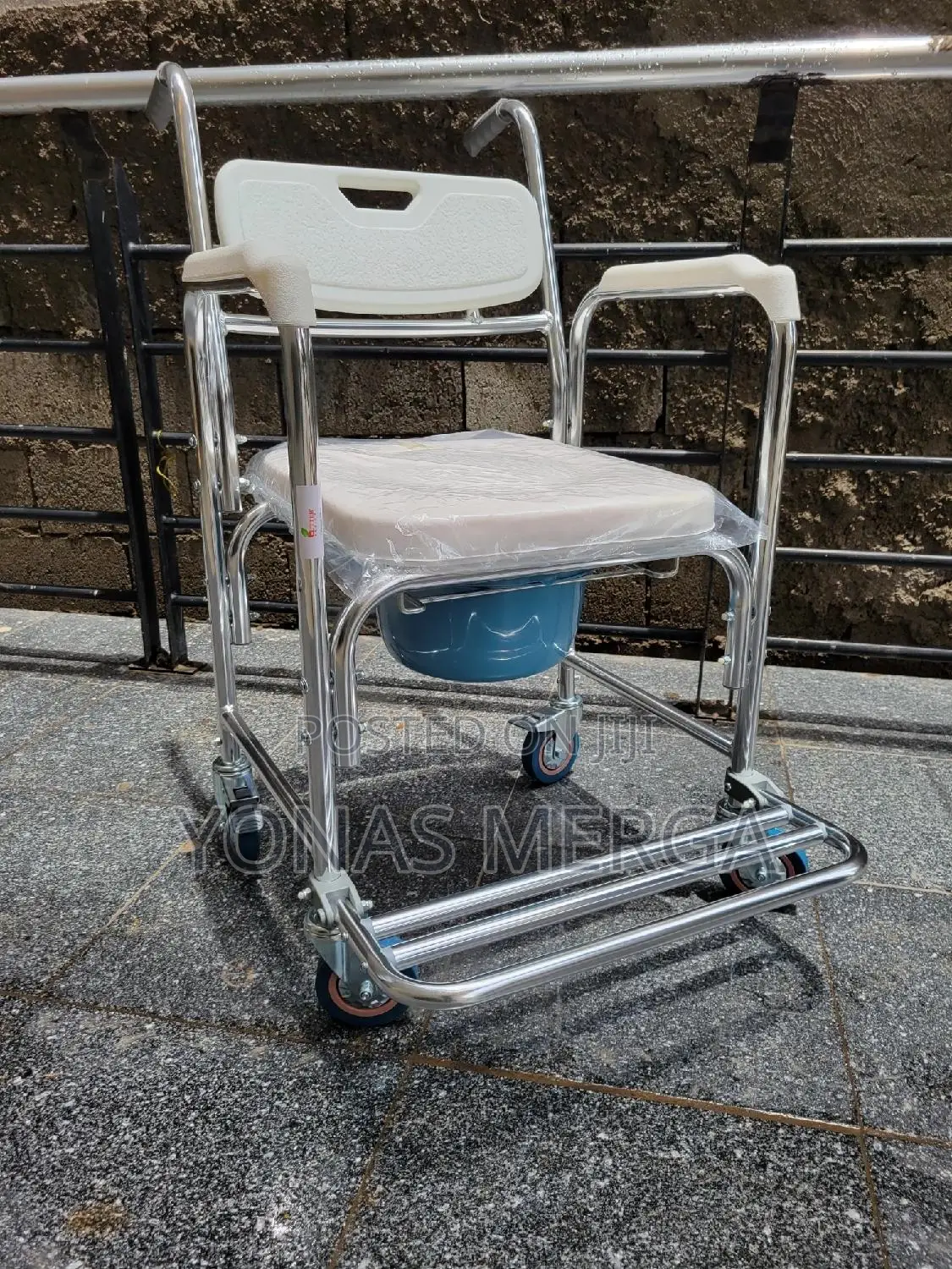 Toilet Chair響縠bath Seat a Chair Multi-Purpose牙鬩commode Chair