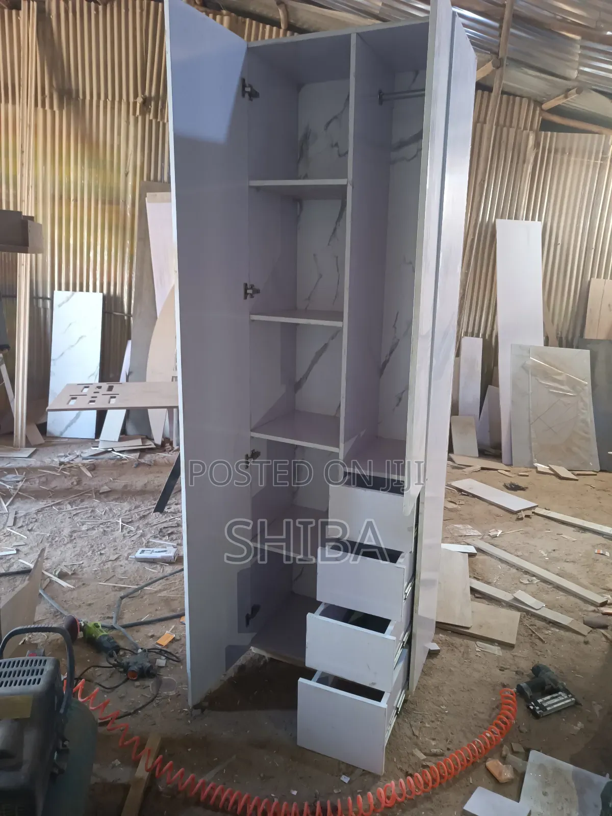 Closets Cabinet