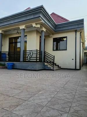 3bdrm Farm House in Adis Ababa, Bole for sale