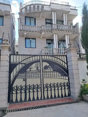 8bdrm Farm House in Adis Ababa, Bole for sale