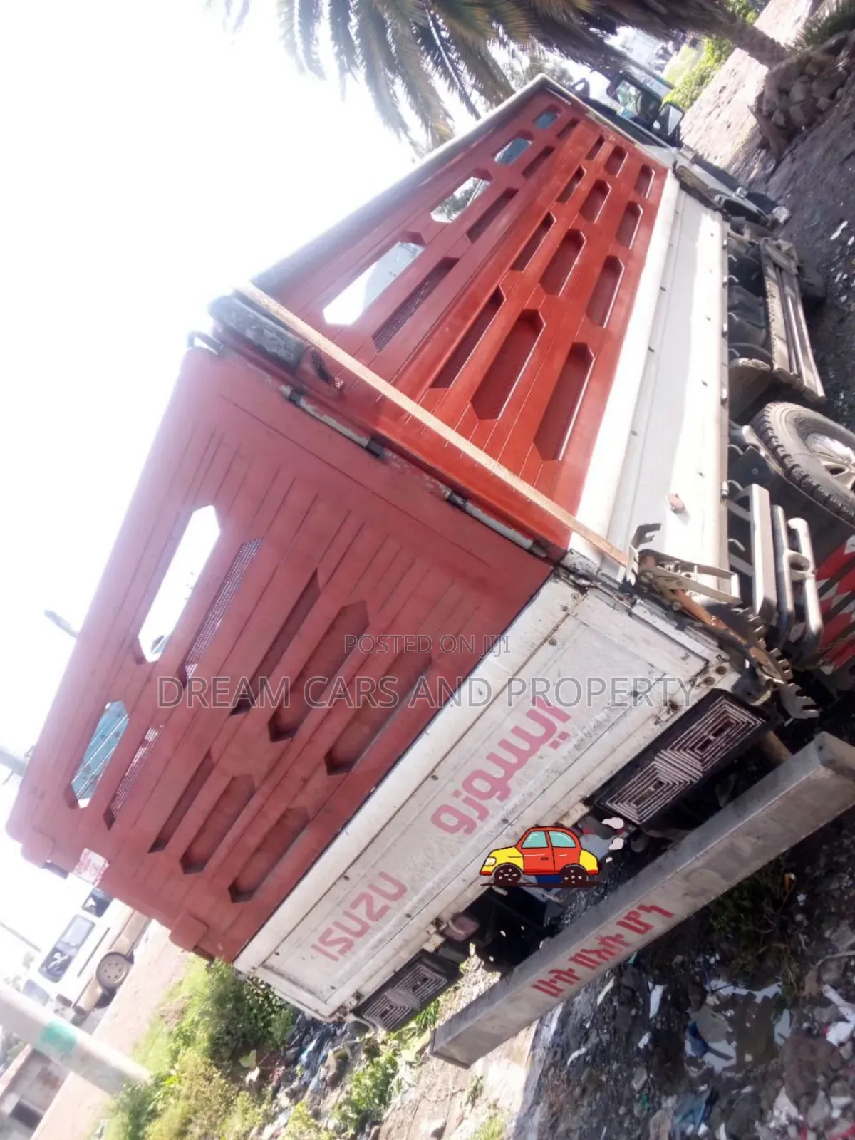 Isuzu NPR 2022 White