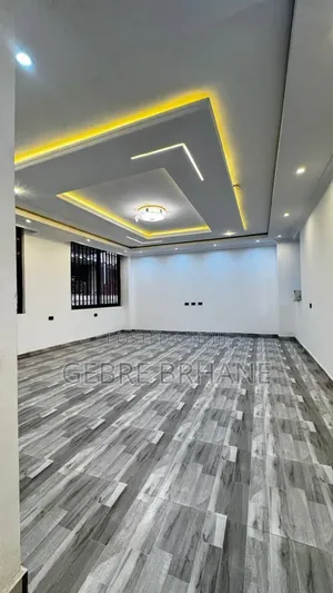 3bdrm Apartment in Apartment, Yeka for rent