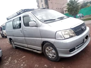Toyota HiAce 2008 Silver
