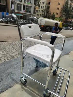 Wheelchair Commode衹我medical Wheelchair重大commode Wheelchair
