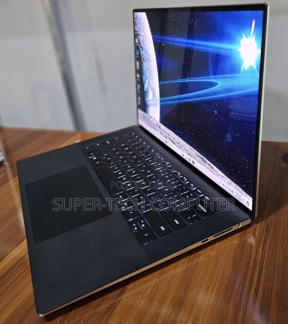New Laptop Dell XPS 15 32GB Intel Core I7 SSD 512GB