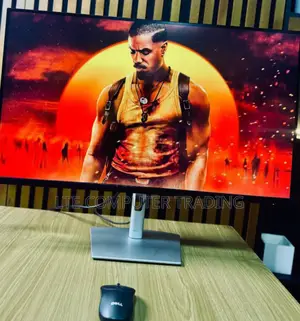 32inch Monitor
