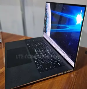 New Laptop Dell XPS 15 32GB Intel Core I7 SSD 512GB