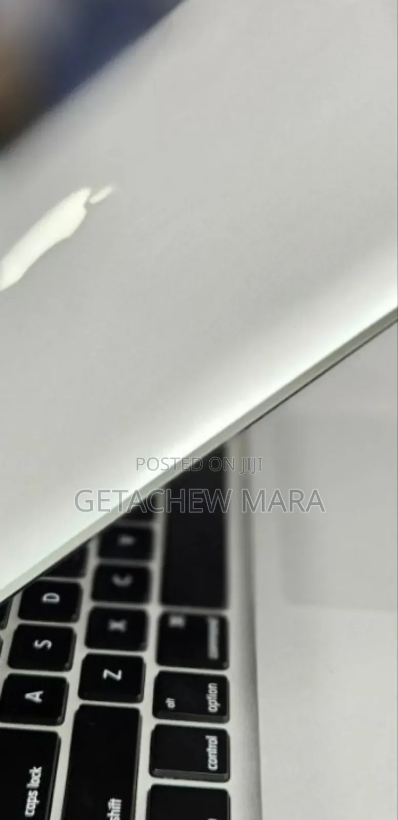 New Laptop Apple MacBook Pro M1 4GB Intel Core I5 SSD 256GB
