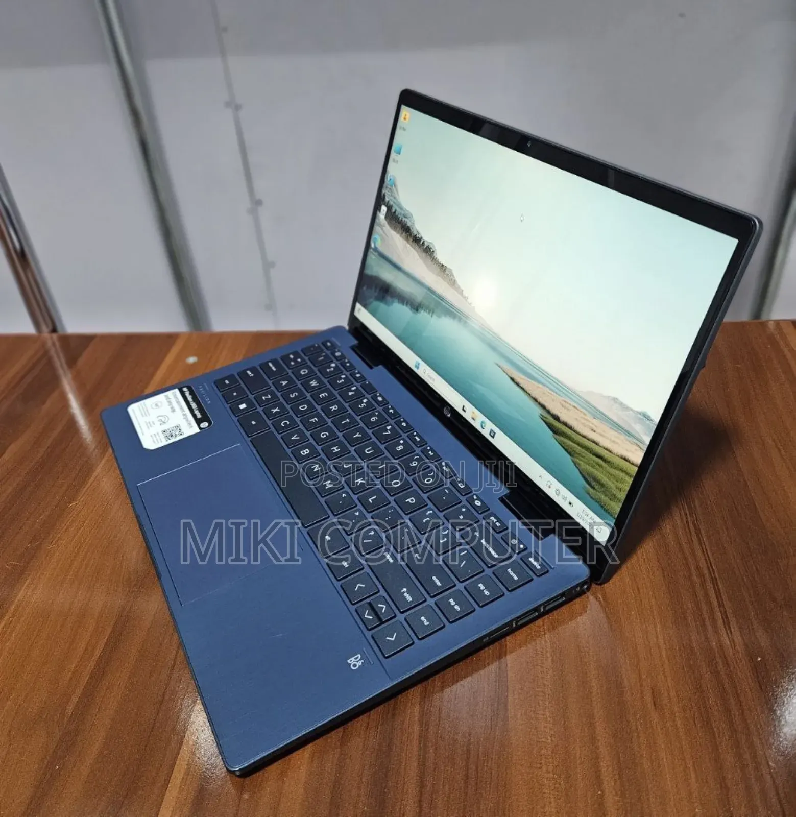 New Laptop HP Pavilion 13 X360 8GB Intel Core I3 SSD 256GB