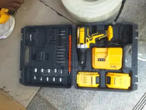 Diwalt Chargebl Drill