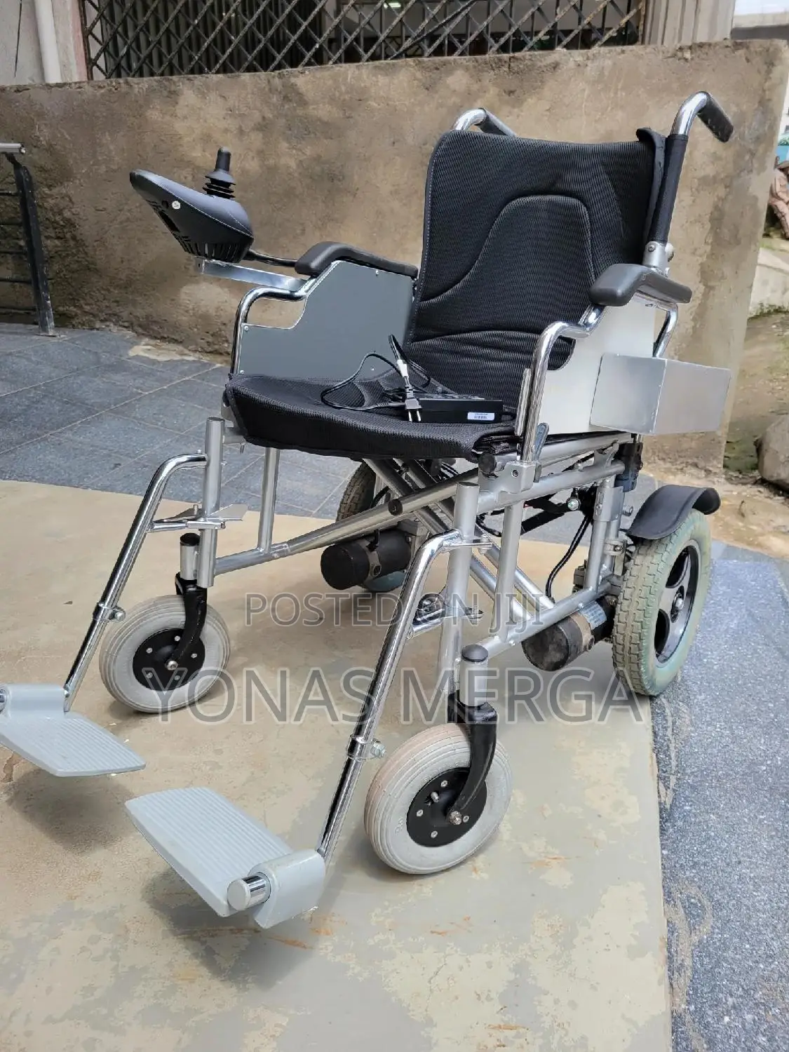 Moter Wheelchair號串electric Wheelchair With Lithium Battery