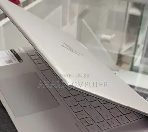 New Laptop HP Envy X360 8GB Intel Core I5 SSD 512GB