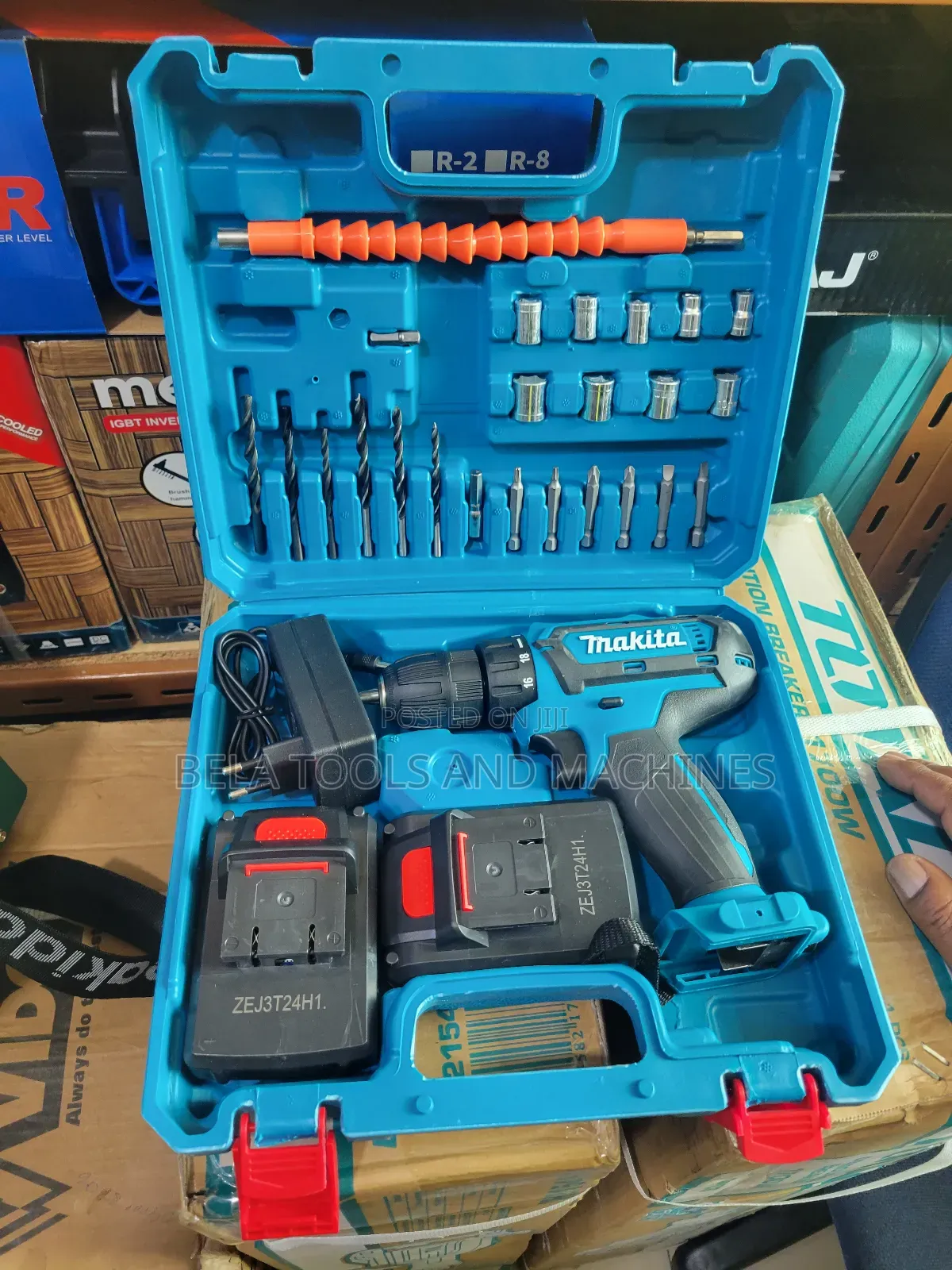Makita Cordless Drill Full Accessories Chargeable Drill