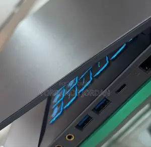 New Laptop MSI GS65 Stealth Thin 8RF 16GB Intel Core I7 SSD 512GB