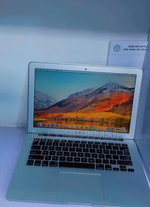 New Laptop Apple MacBook Air 2013 4GB Intel Core I5 SSD 128GB