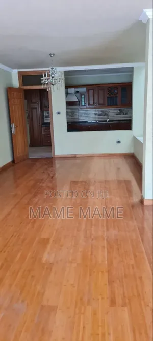 5bdrm House in Addis Abeba, Bole for sale