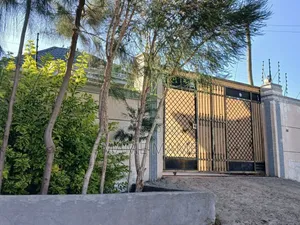 5bdrm Villa in Addis Abeba, Bole for sale