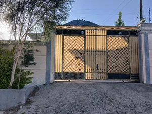 5bdrm Villa in Addis Abeba, Bole for sale