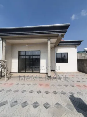 5bdrm Villa in Addis Abeba, Bole for sale