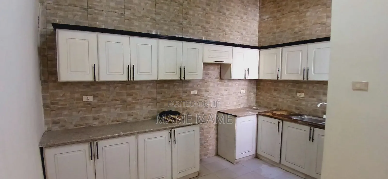 3bdrm House in Addis Abeba, Bole for sale