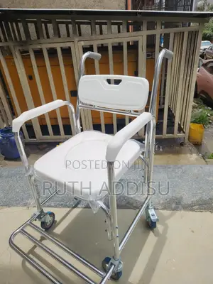 Commod3 Wheelchair重大wheelchair喬木commode Wheelchair Medical