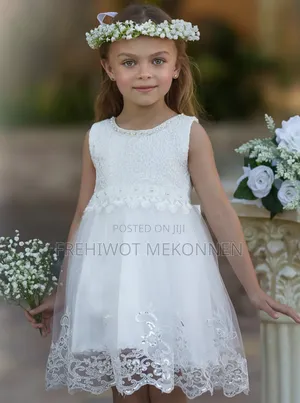 Dream High Flower Girls Dress Age 3 and 4