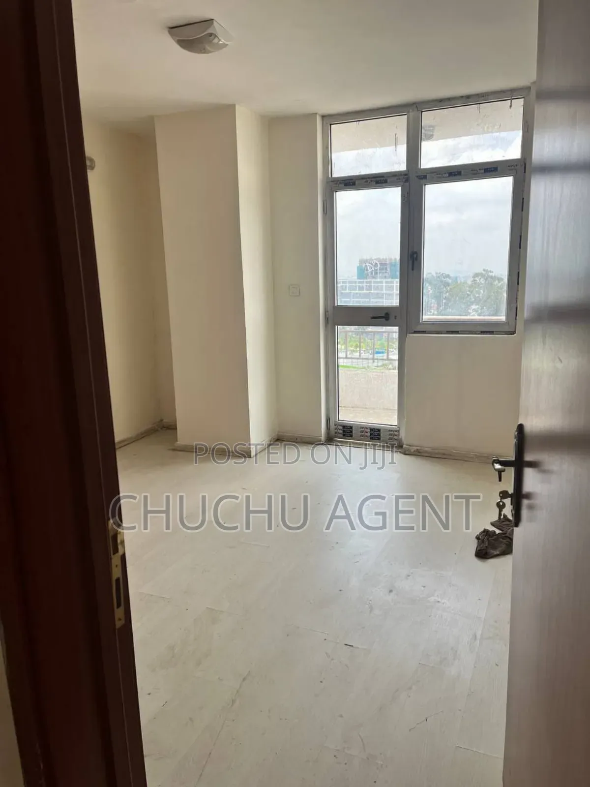 3bdrm Apartment in Yeka for sale