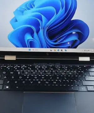 New Laptop HP Spectre 16GB Intel Core i7 SSD 1T