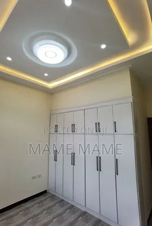 5bdrm Villa in Addis Abeba, Bole for sale