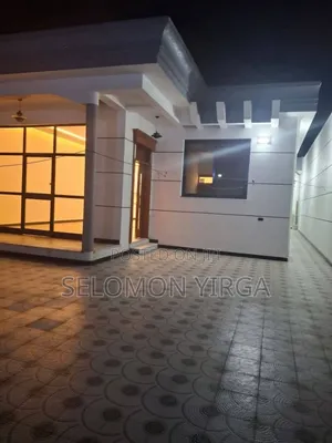 3bdrm Villa in Adis Ababa, Bole for sale