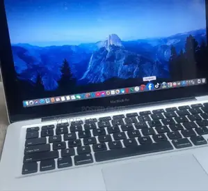 New Laptop Apple MacBook Pro 2011 8GB Intel Core i5 HDD 500GB