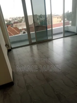 8bdrm House in Addis Abeba, Bole for sale